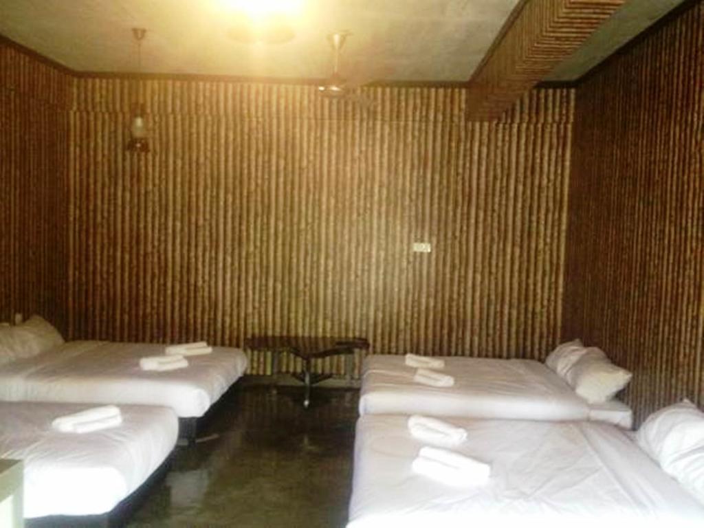 Hs Farm Waterpark Hotell Muar Rum bild